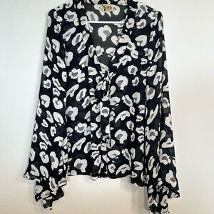 Show Me Your MuMu Chic Black and White Women's Top Large